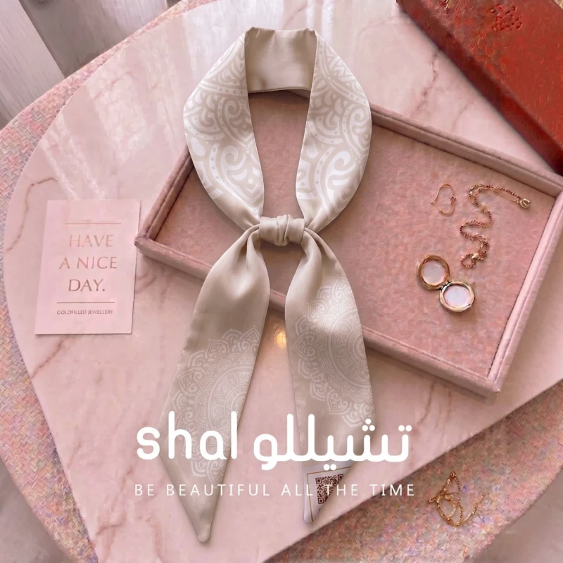 فولار ساتان نسائي منقوش